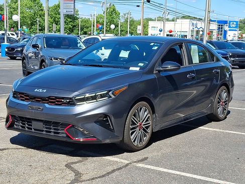 Used 2024 Kia Forte GT FWD image 2