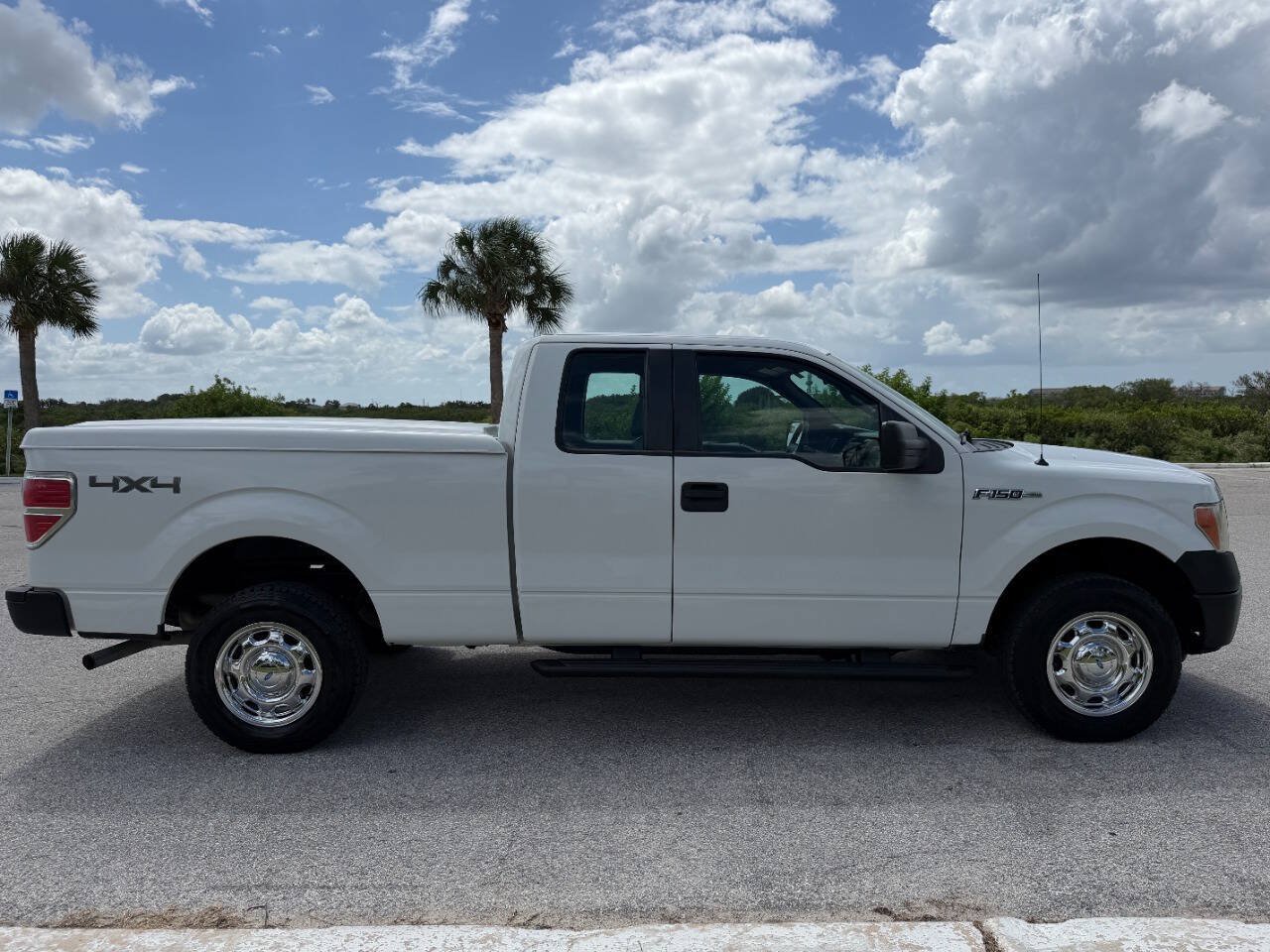 Used 2014 Ford F150 XL w/ Power Equipment Group AWD/4WD image 7