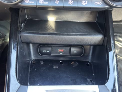 Used 2024 Kia Forte GT-Line image 52