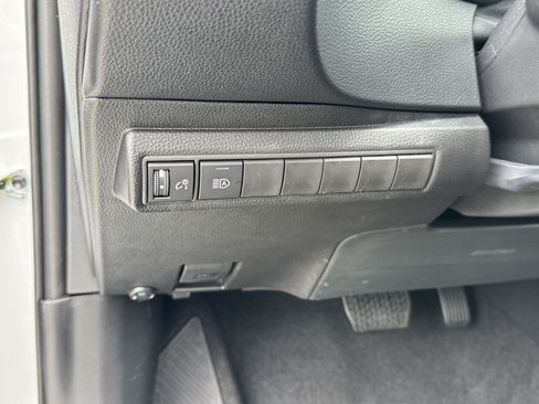 New 2026 Toyota Corolla SE FWD image 16