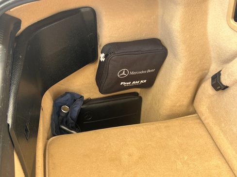 Used 1999 Mercedes-Benz SL 500 image 38