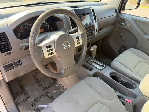 Used 2017 Nissan Frontier S RWD image 12