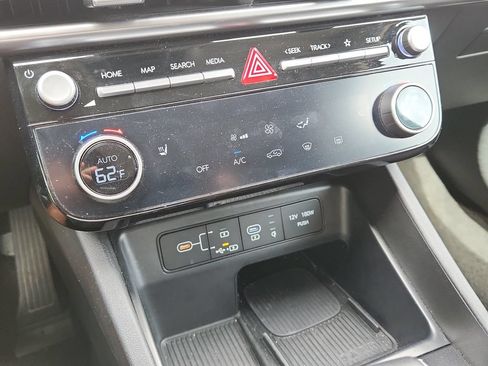 Used 2025 Hyundai Tucson SEL AWD/4WD image 23
