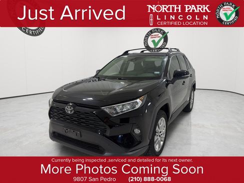 Used 2019 Toyota RAV4 XLE Premium AWD/4WD image 1