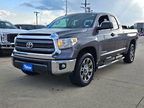 Used 2014 Toyota Tundra SR5 RWD image 2
