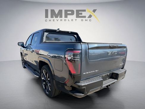 Used 2025 GMC Sierra EV Denali AWD/4WD image 3