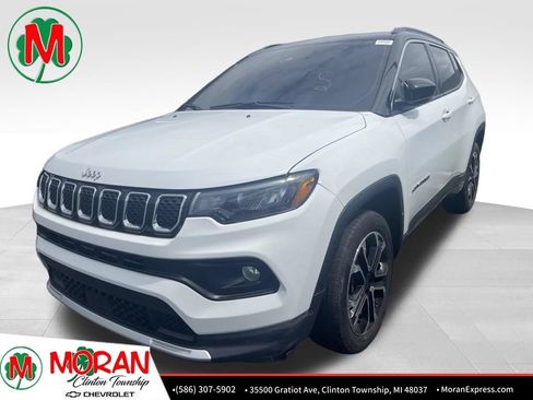Used 2023 Jeep Compass Limited AWD/4WD image 1
