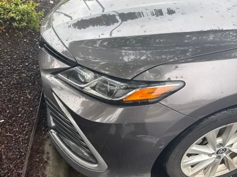 Used 2024 Toyota Camry LE FWD image 16