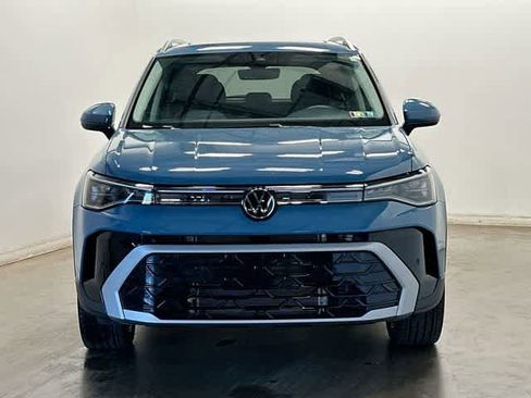Certified 2025 Volkswagen Taos SEL AWD/4WD image 32