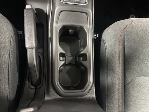 New 2025 Jeep Gladiator Rubicon w/ Convenience Group image 16