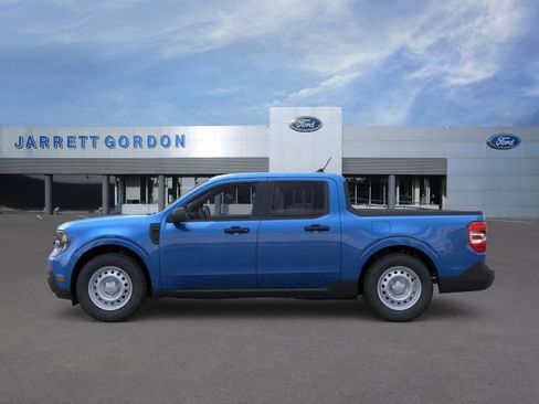 New 2025 Ford Maverick XL image 3