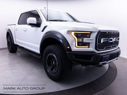 Used 2017 Ford F150 Raptor w/ Equipment Group 802A Luxury AWD/4WD image 1