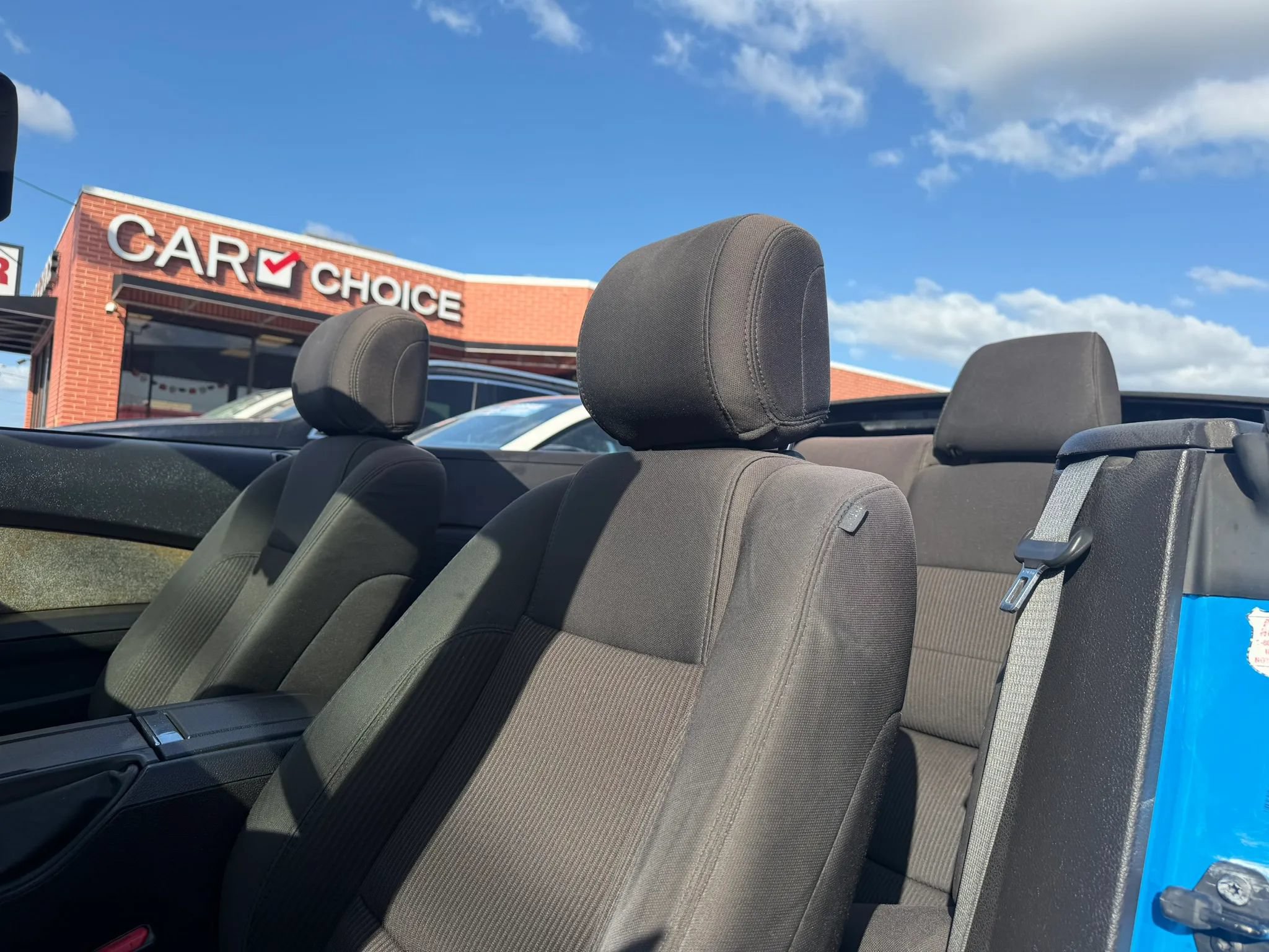 Used 2013 Ford Mustang Convertible RWD image 13