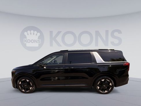 New 2026 Kia Carnival EX FWD image 7