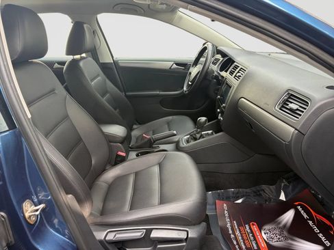 Used 2018 Volkswagen Jetta SE FWD image 20