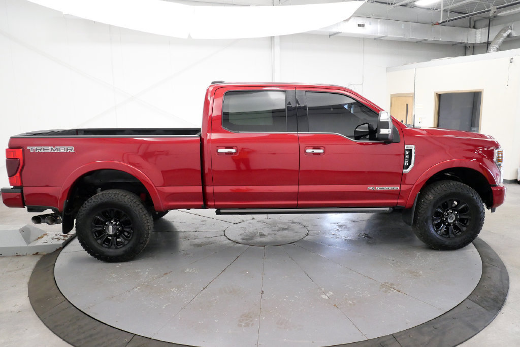 Used 2022 Ford F350 Platinum w/ Tremor Off-Road Package AWD/4WD image 9