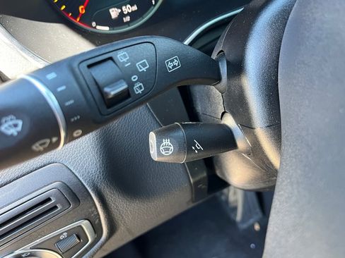 Certified 2022 Mercedes-Benz GLC 300 4MATIC w/ Multimedia Package Lite image 22