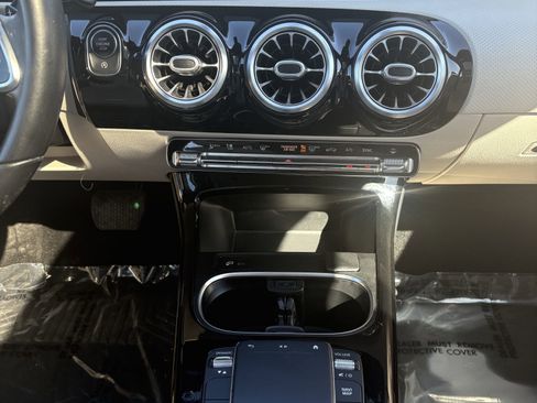 Used 2021 Mercedes-Benz A 220 A 220 image 19