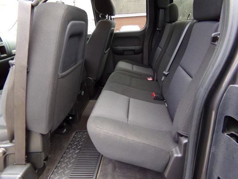 Used 2010 Chevrolet Silverado 1500 LT w/ Power Pack Plus image 28