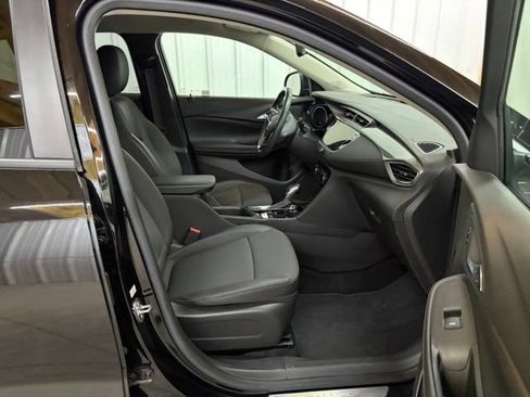 Used 2023 Buick Encore GX Preferred w/ Cold Weather Comfort Package FWD image 18