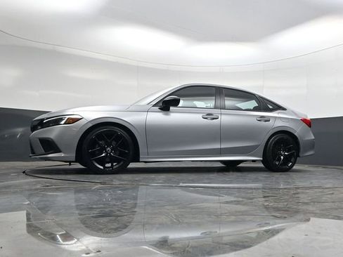 Used 2024 Honda Civic Sport image 27