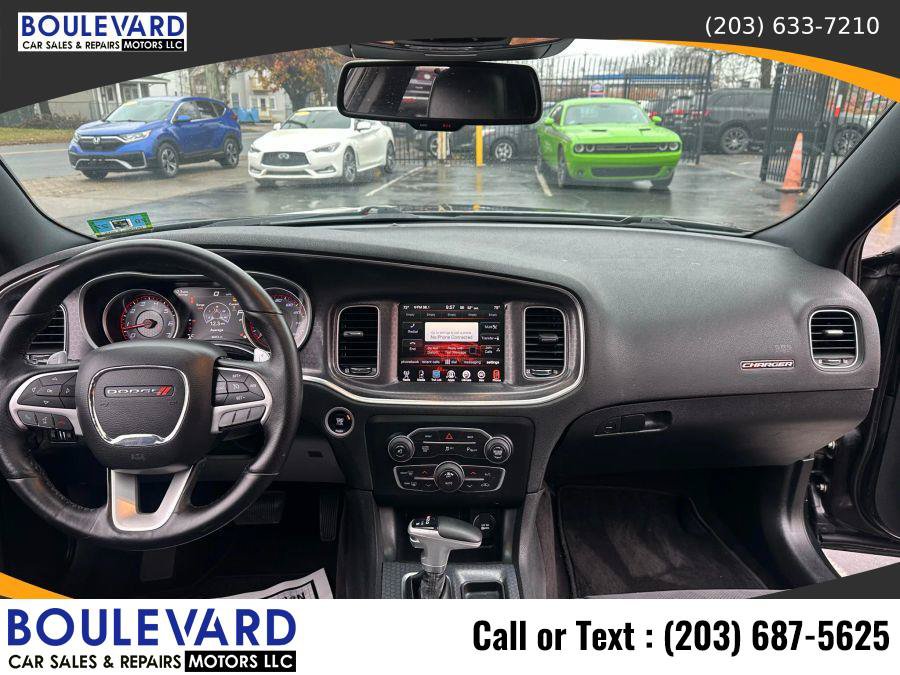 Used 2016 Dodge Charger R/T RWD image 16