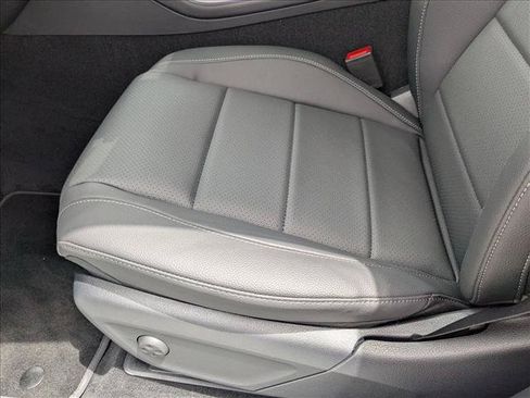 New 2026 Mercedes-Benz GLE 350 4MATIC image 4