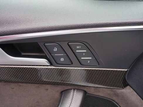 Used 2019 Audi S4 Prestige w/ Prestige Package image 13