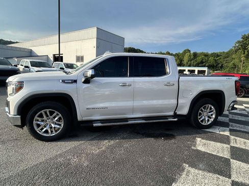 Used 2021 GMC Sierra 1500 SLT w/ SLT Premium Plus Package AWD/4WD image 4