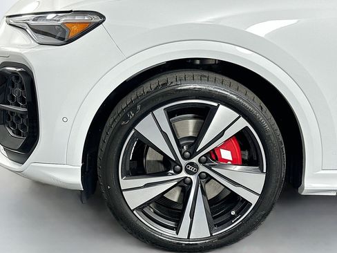 New 2026 Audi SQ5 Premium Plus AWD/4WD image 11