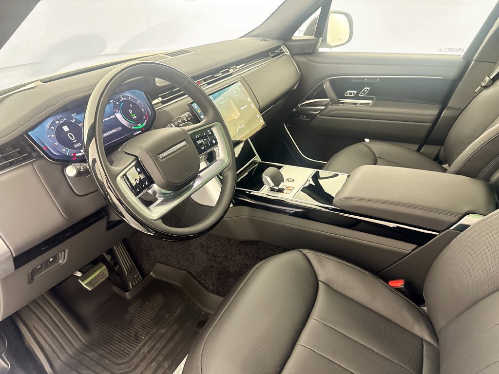 New 2026 Land Rover Range Rover SE AWD/4WD image 9