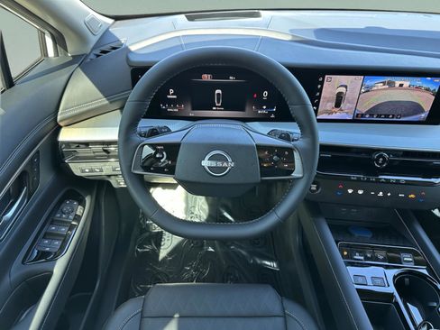 New 2026 Nissan Murano Platinum w/ Cargo Package AWD/4WD image 13