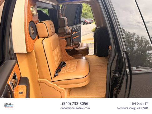 Used 2015 Lincoln Navigator L 4WD image 19