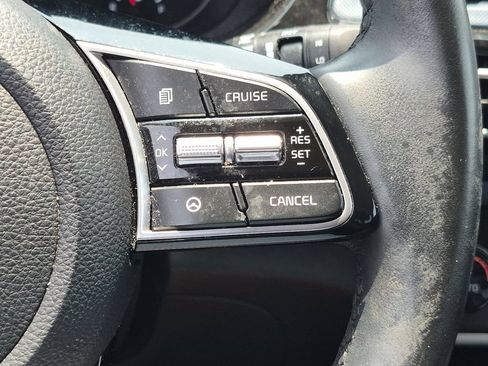 Used 2023 Kia Seltos S w/ Navigation Package FWD image 26