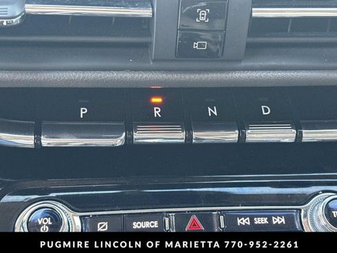 Used 2021 Lincoln Corsair Reserve FWD image 31