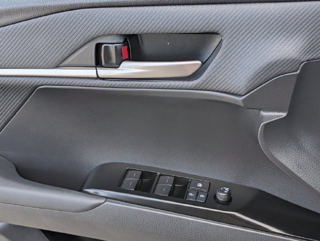 Used 2025 Toyota Camry SE w/ Convenience Package FWD image 24