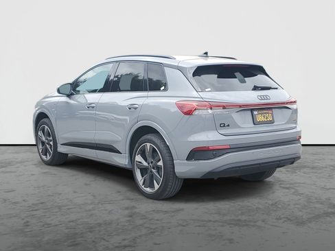 Used 2023 Audi Q4 e-tron Premium w/ Convenience Package AWD/4WD image 3