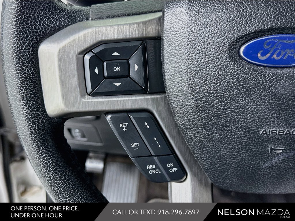 Used 2015 Ford F150 Platinum w/ Equipment Group 701A Luxury AWD/4WD image 24