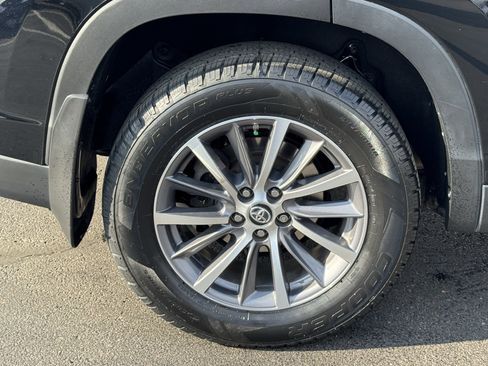 Used 2019 Toyota Highlander XLE image 45