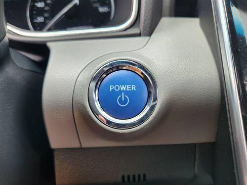 Used 2020 Toyota Avalon XLE w/ Moonroof Package FWD image 23