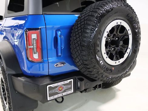 Used 2022 Ford Bronco Outer Banks w/ Sasquatch Package image 27