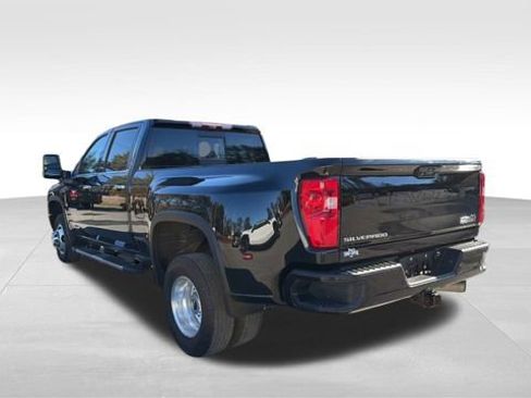 Used 2021 Chevrolet Silverado 3500 High Country image 4