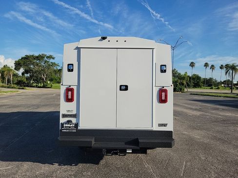 New 2025 GMC Savana 3500 w/ Power Convenience Package image 6