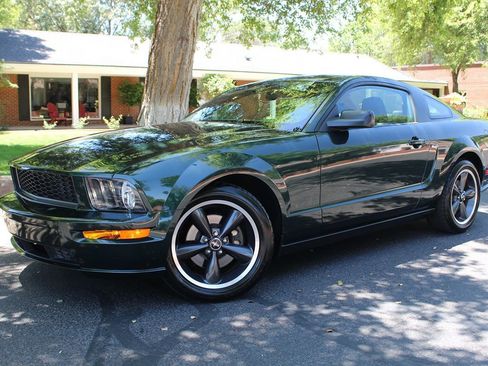 Used 2008 Ford Mustang GT RWD image 40