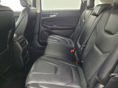 Used 2017 Ford Edge Titanium w/ Equipment Group 301A FWD image 18