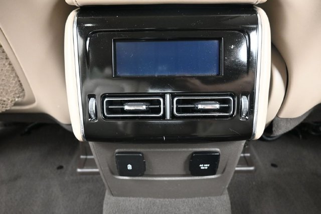 Used 2021 Lincoln Aviator Reserve w/ Equipment Group 201A AWD/4WD image 17