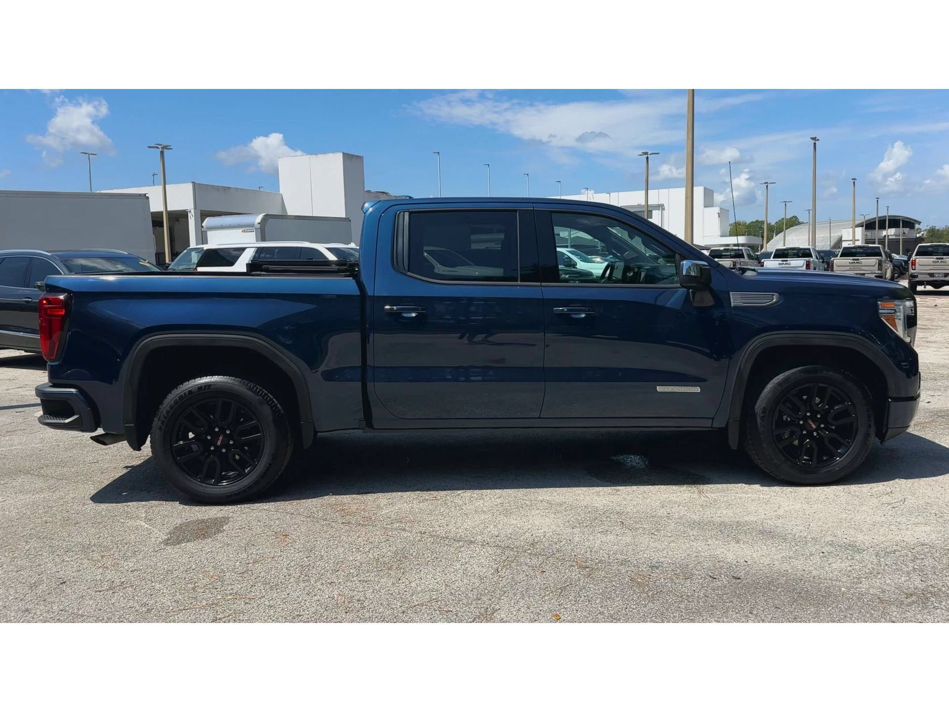 Certified 2021 GMC Sierra 1500 Elevation RWD image 9