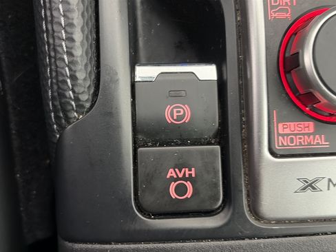 Used 2019 Subaru Forester Limited AWD/4WD image 26