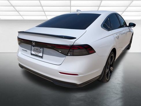 Used 2023 Honda Accord EX image 26