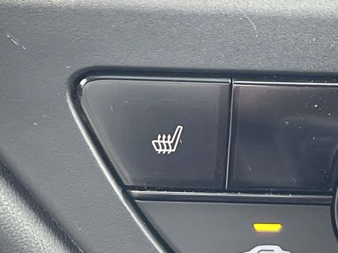 Used 2025 Honda Accord SE image 28